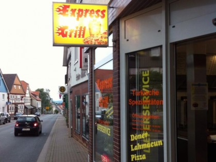 照片: Express Grill 